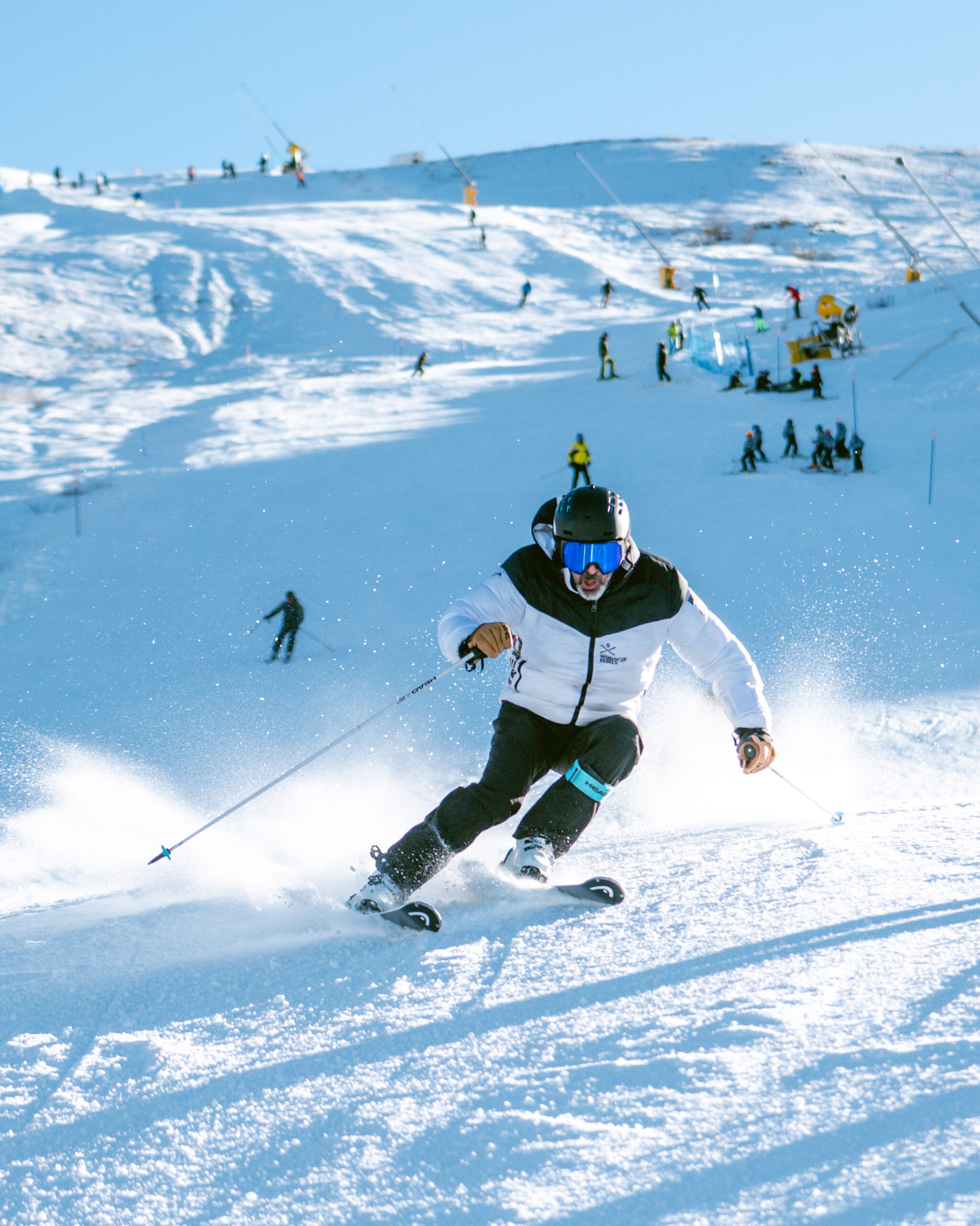 Casco da sci obbligatorio