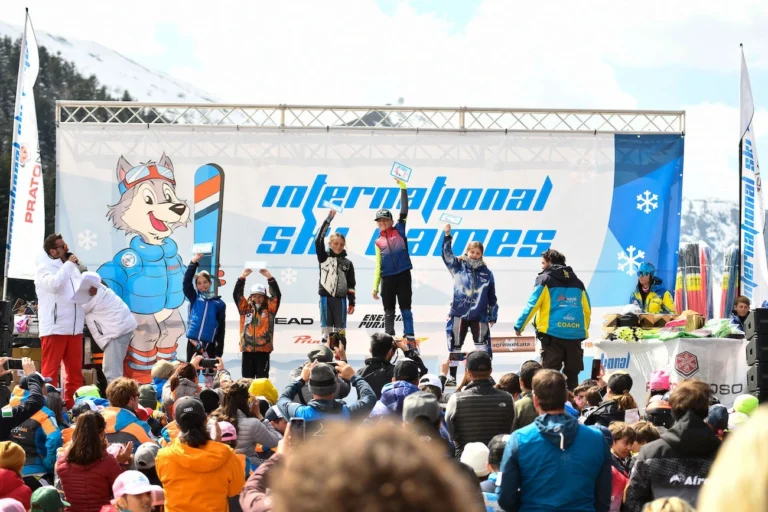 Prato Nevoso: International Ski Games · immagine di archivio
